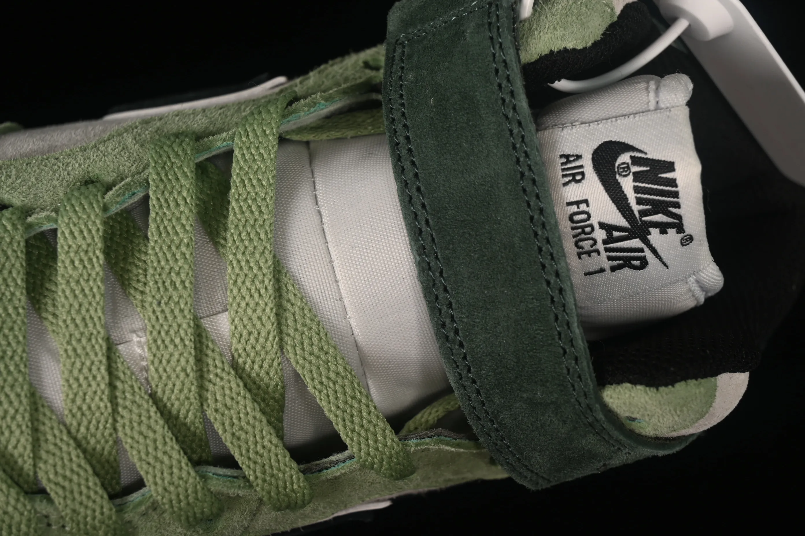 All categories Nk Air Force 1 Air Force series Nk Air Force 1 Mid Air Force mid-top Nk Air Force 1'07 Mid black military green Air Force One mid-top casual sneakers CG9908-103